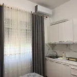 Roel 2 -apartments