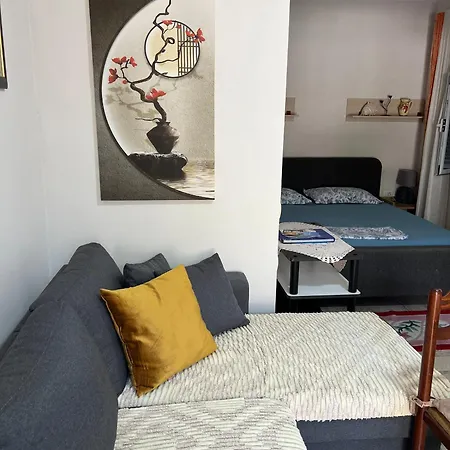 Fatos 2 -apartments Near The *