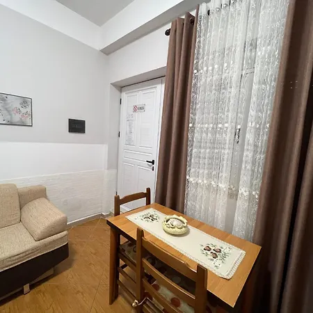 Fatos 2 -apartments Near The Apartment *