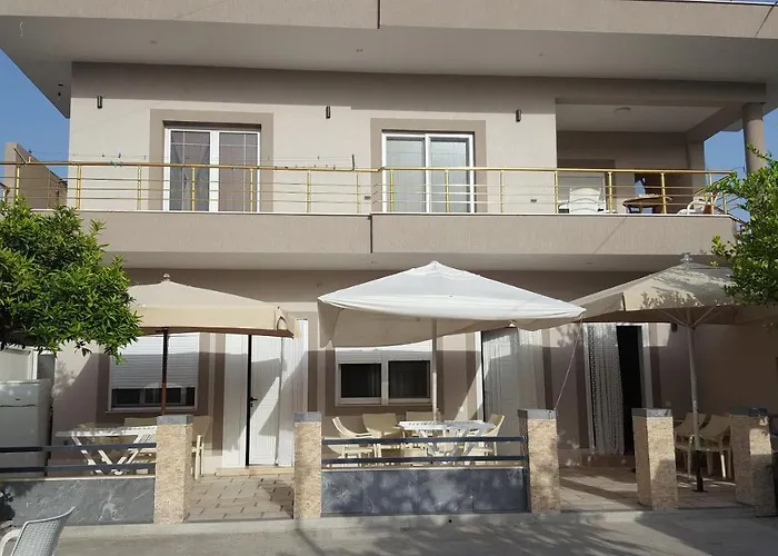 Roel 2 -apartments Апартаменты Влёра