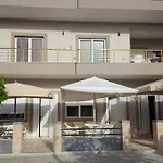 Roel 2 -apartments Apartamento Vlorë
