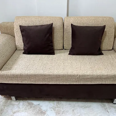 Fatos 2 -apartments Near The