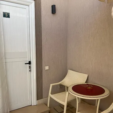 Villaroel 2 -Apartments Near The Beach Vlore *