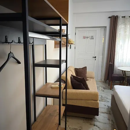Roel 2 -apartments *
