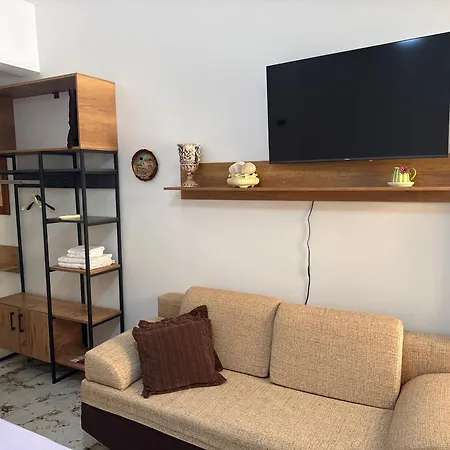 Roel 2 -apartments Apartament Wlora