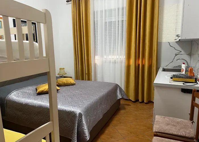 Roel 2 -apartments * Wlora